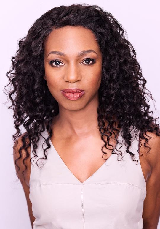 恩卡·奥库玛 Enuka Okuma