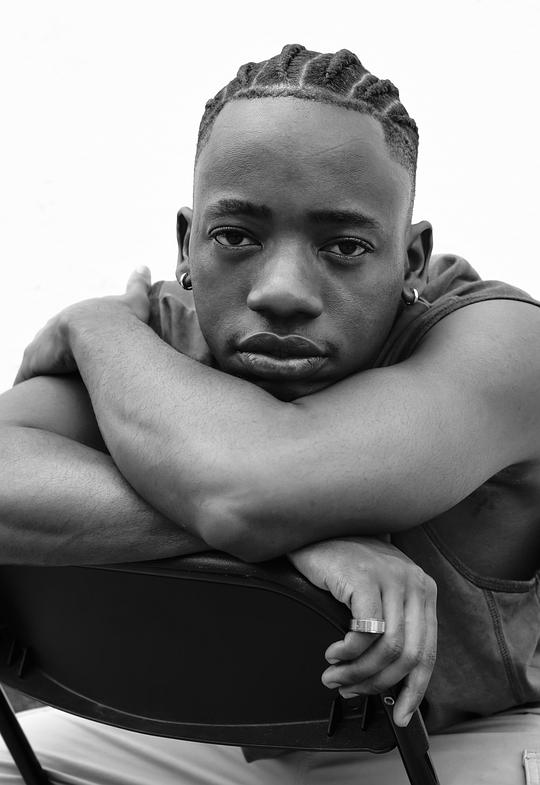 贾昆·门罗-亨德森 Ja'Quan Monroe-Henderson