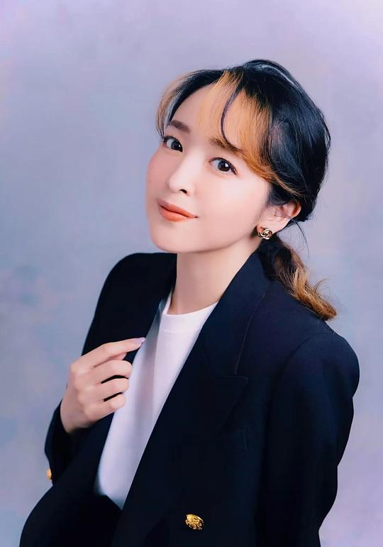 潘惠美 Megumi Han