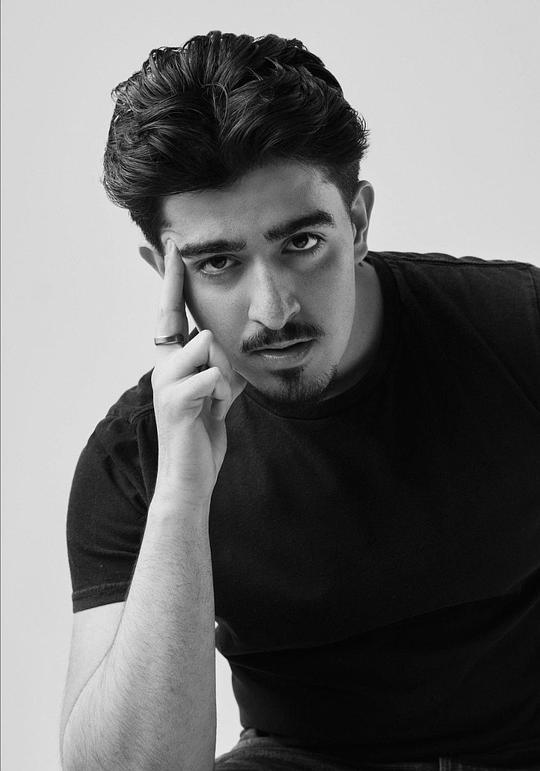 埃利亚斯·阿兹米 Elias Azimi