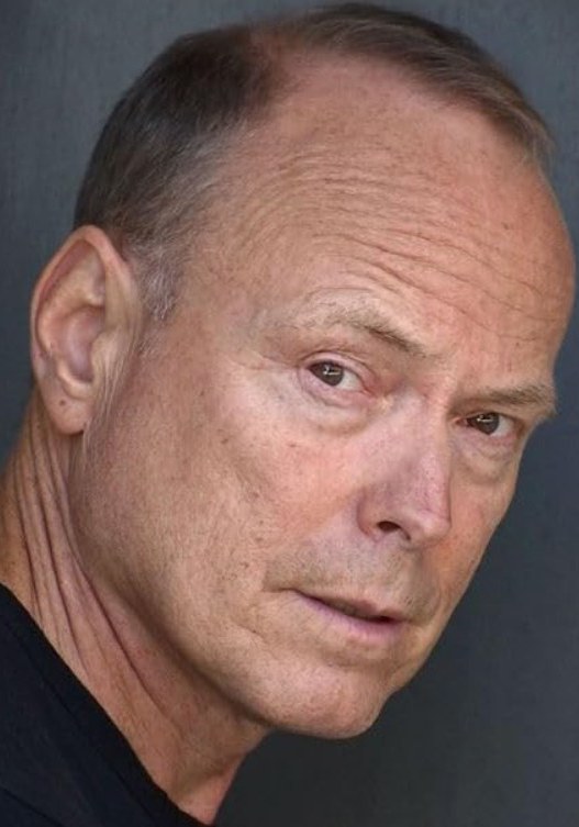 乔治·格尔德斯 George Gerdes