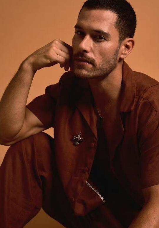 卢卡斯·坎迪多 Lucas Cândido