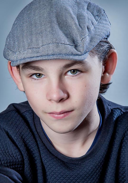 纳撒尼尔·萨利赫 Nathanael Saleh