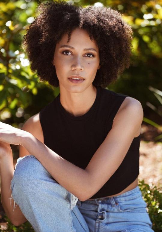 莱拉·麦金托什 Rryla McIntosh