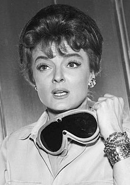 贝齐·琼斯 Betsy Jones