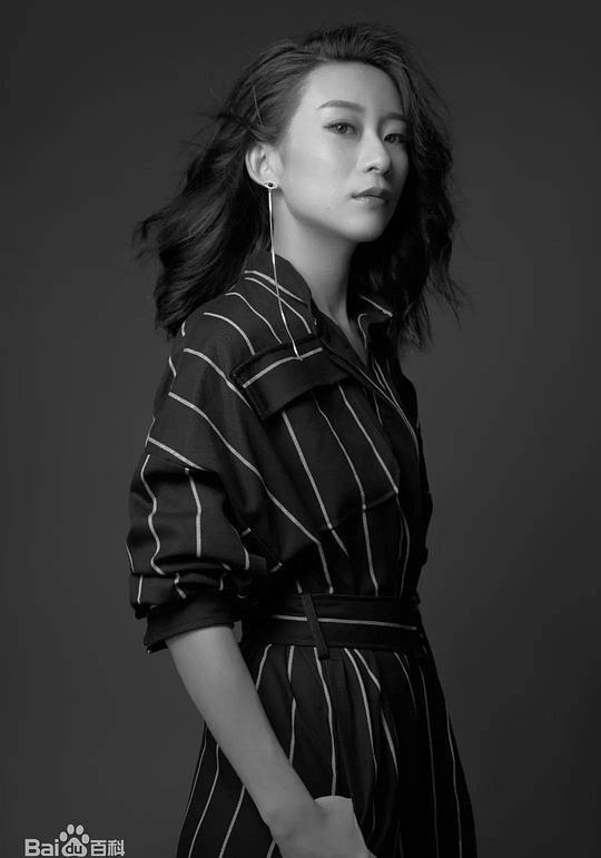 李昱彤 Yutong Li