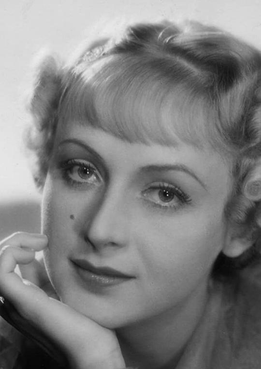 Erika Helmke Erika Helmke