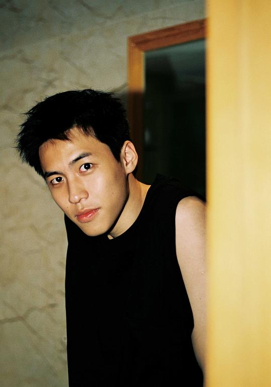 王泓添 Hongtian Wang