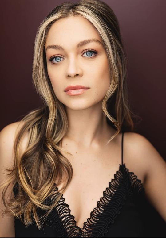 Lindsey Dresbach Lindsey Dresbach