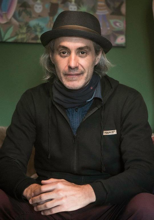 哈维尔·朱利亚 Javier Julia