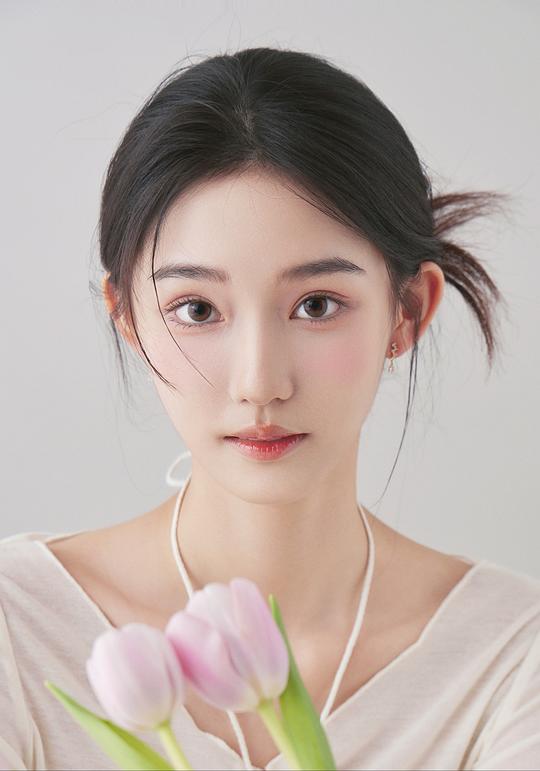 章凯玥 Kaiyue Zhang