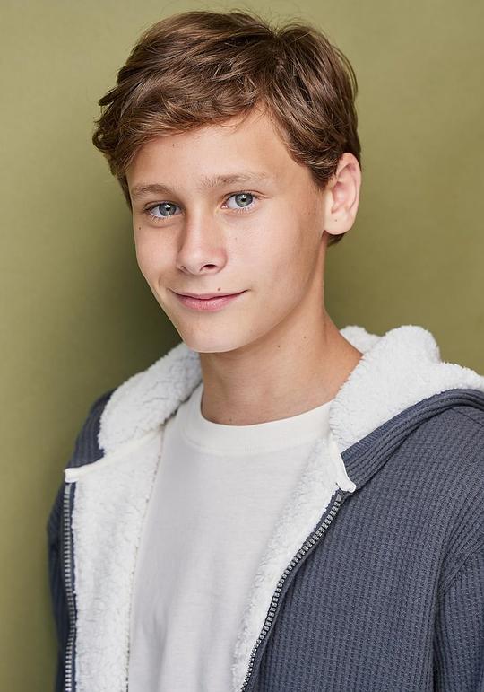 本特利·休斯 Bentley Hughes