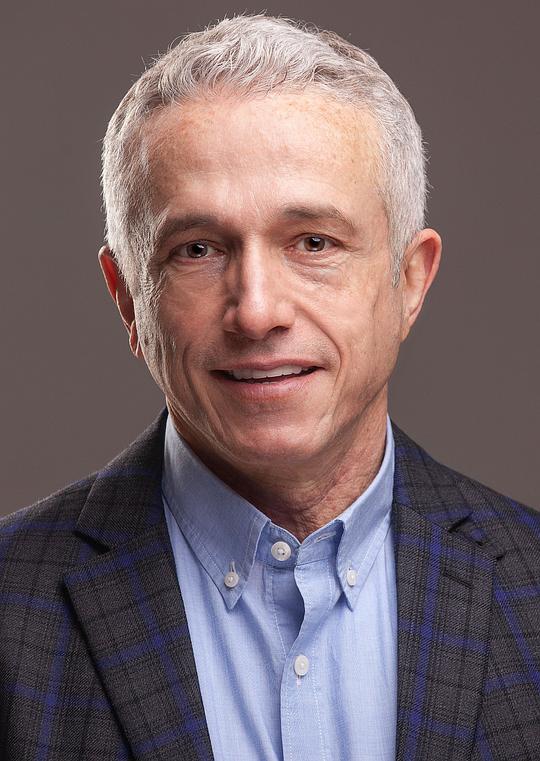 里克·埃斯派耶 Rick Espaillat