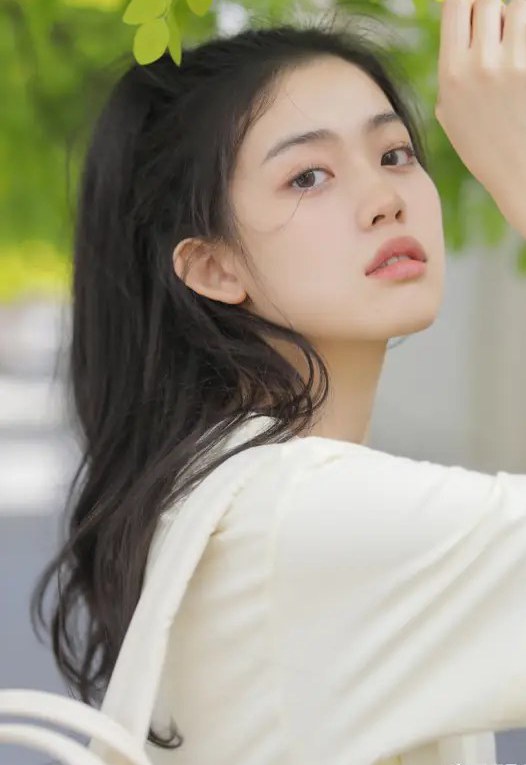 董雨霏 Dong Yufei