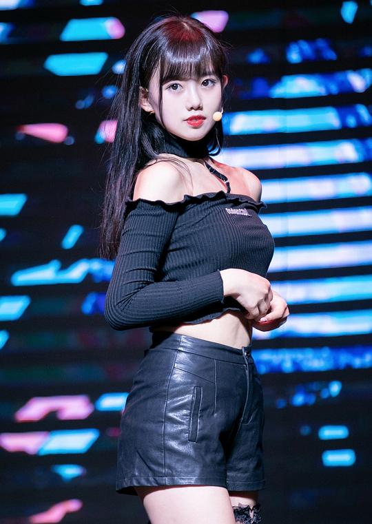 李慧 Hui Li