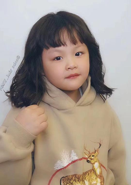 王艺霏 Yifei Wang