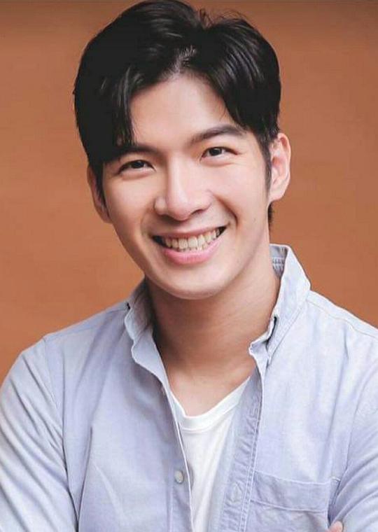 王霆晏 Mars Wang