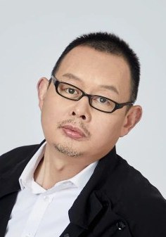 胡赳赳 Jiujiu Hu