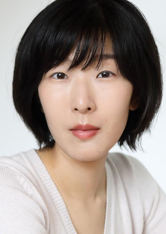 山川真里果 Marika Yamakawa