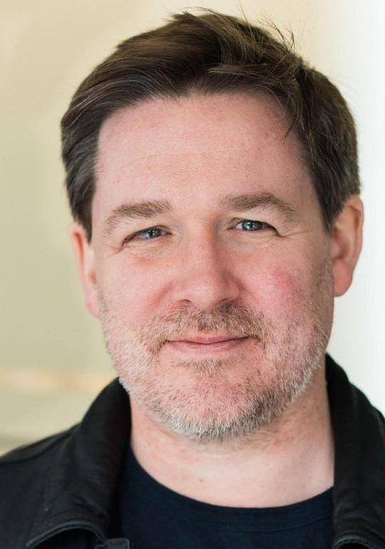 西蒙·康诺利 Simon Connolly