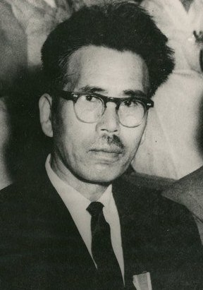 尹逢春 Bong-chun Yun