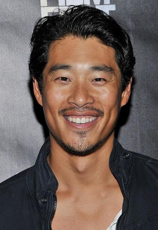 蒂姆·周 Tim Chiou