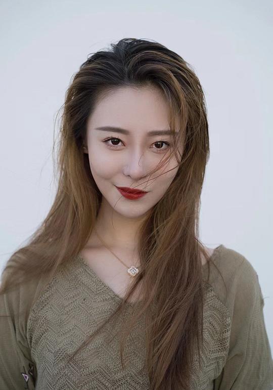 齐若壹 Ruoyi Qi