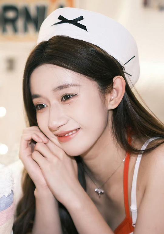 蒋舒婷 Jiang ShuTing