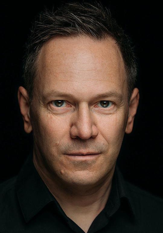 沃夫冈·奥利弗 Wolfgang Oliver