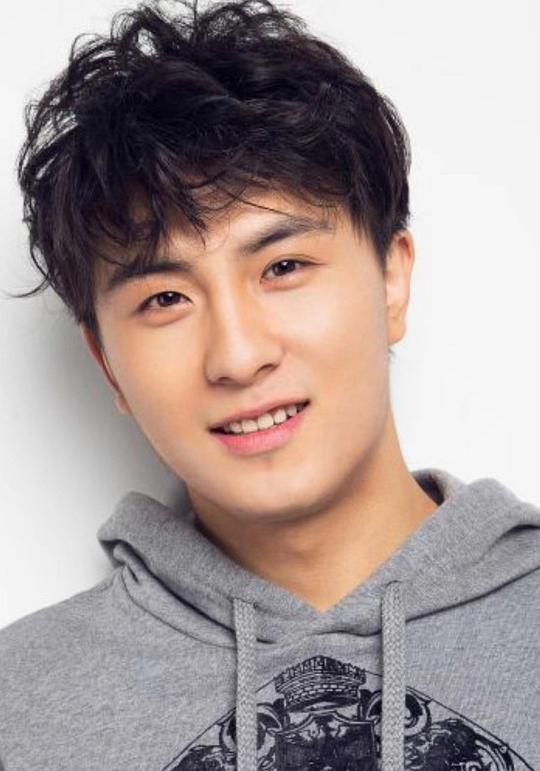 孙浩恩 Hao'en Sun