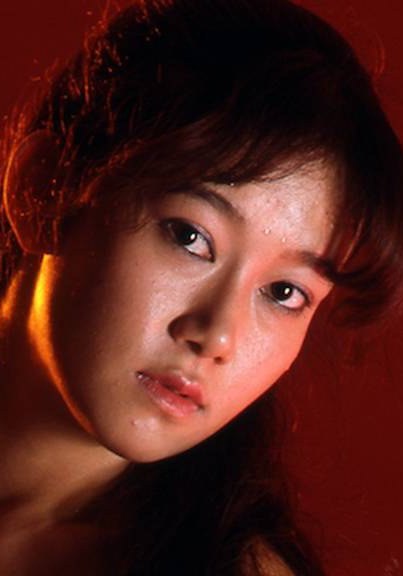 西川瀬里奈 Serina Nishikawa