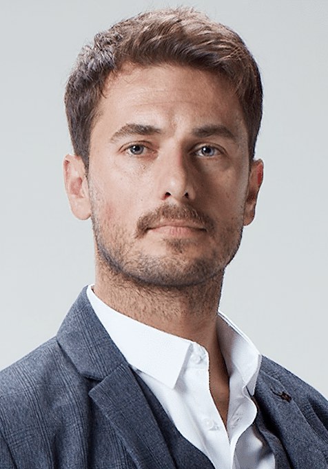 哈坎·丁科尔 Hakan Dinçkol