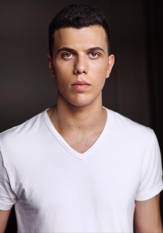 伊莱亚斯·安东 Elias Anton