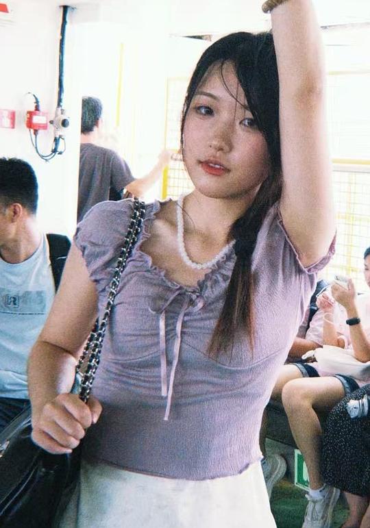 谭晶 Jing Tan