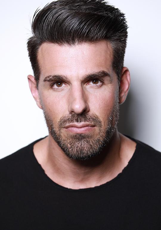 布雷特·戴维斯 Brett Davis