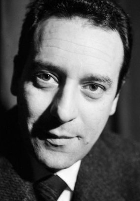 贾恩卡洛·斯布拉贾 Giancarlo Sbragia