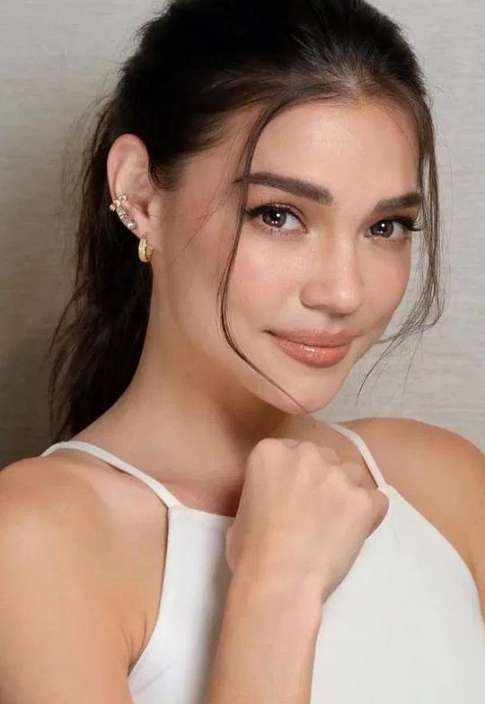 Rhian Ramos Rhian Ramos