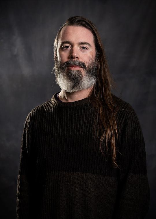 哈维尔·阿尔瓦里尼奥 Javier Alvariño