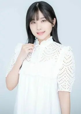 岬奈子 Nako Misaki