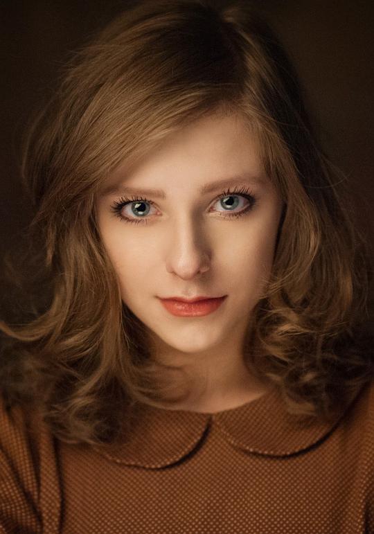 莉莎·阿尔扎马索娃 Liza Arzamasova