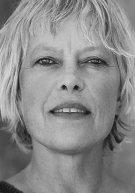 佩内洛普·布伊滕休斯 Penelope Buitenhuis