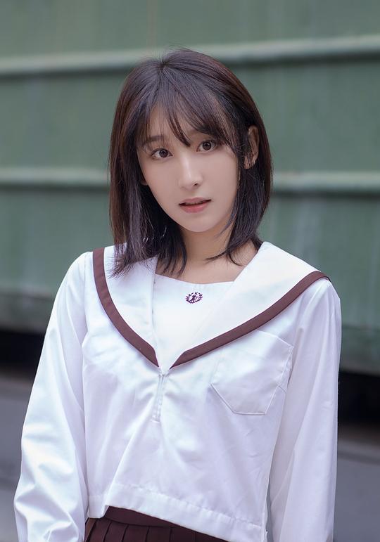 李林谦 Linqian Li