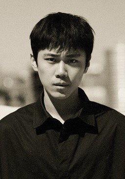 钟林煜 Linyu Zhong