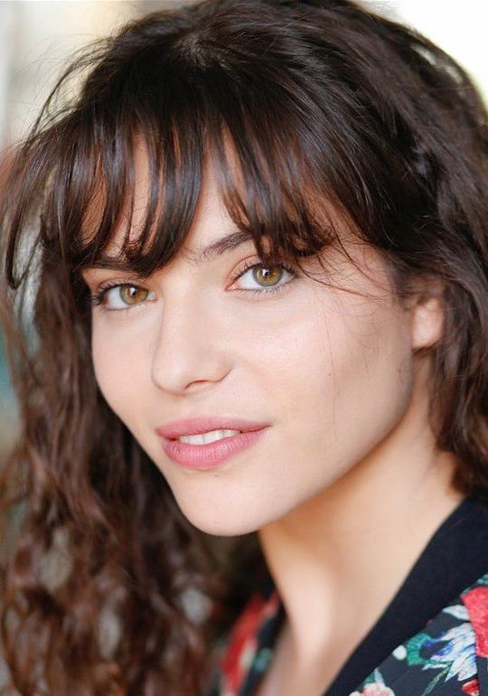 艾娃·巴亚 Ava Baya