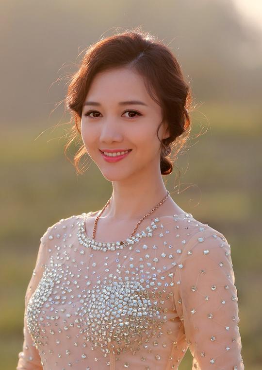 韩雯雯 Wenwen Han