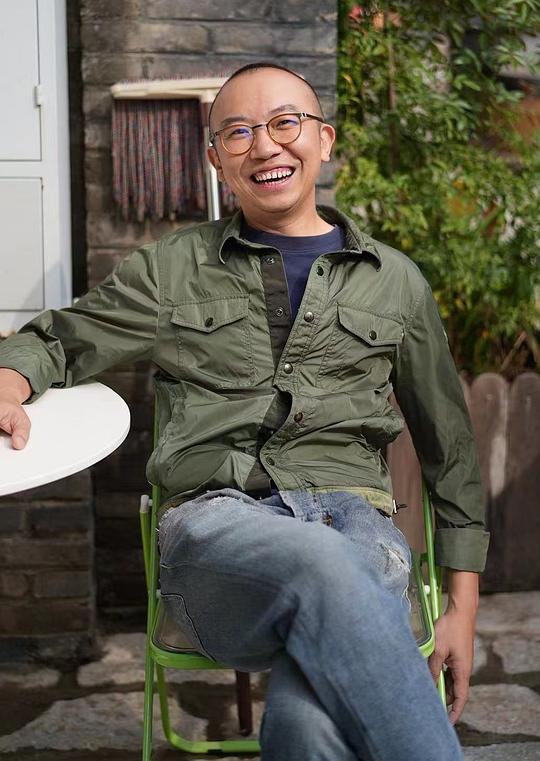 尹杰 Jie Yin
