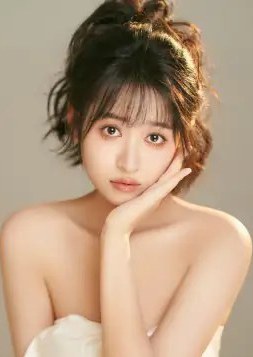 钱婧睿 Jingrui Qian