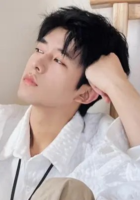 乔佳乐 Qiao Jiale