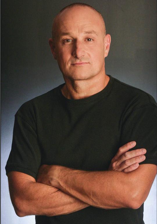罗杰·赫瓦斯 Roger Hervas