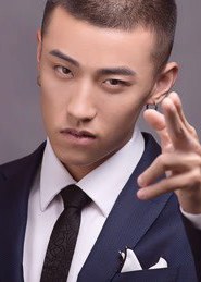 詹牧 Mu Zhan
